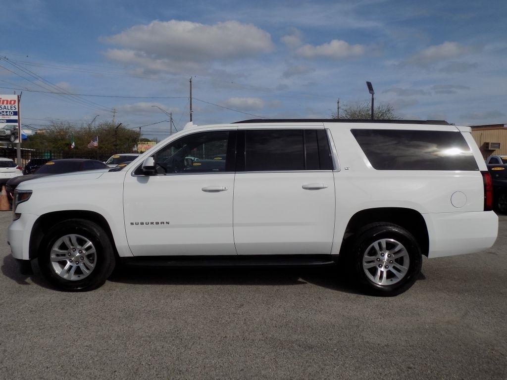 Chevrolet Suburban LT 4WD 2018