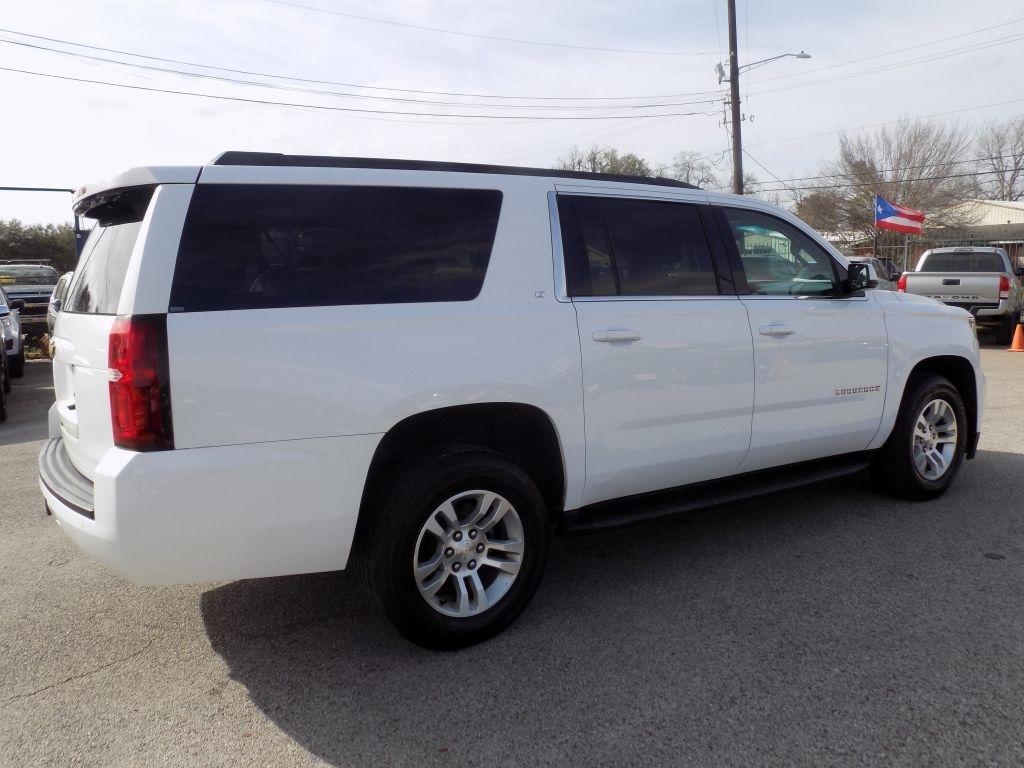 Chevrolet Suburban LT 4WD 2018