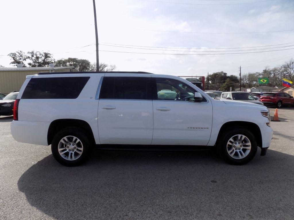 Chevrolet Suburban LT 4WD 2018