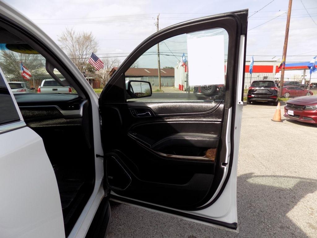 Chevrolet Suburban LT 4WD 2018