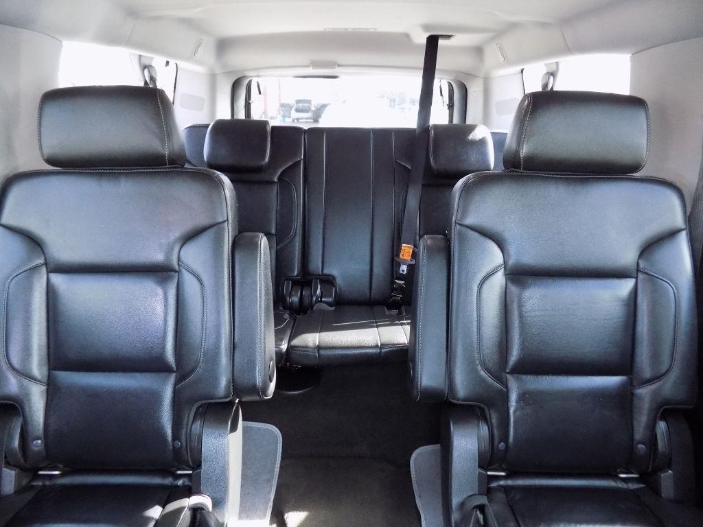 Chevrolet Suburban LT 4WD 2018