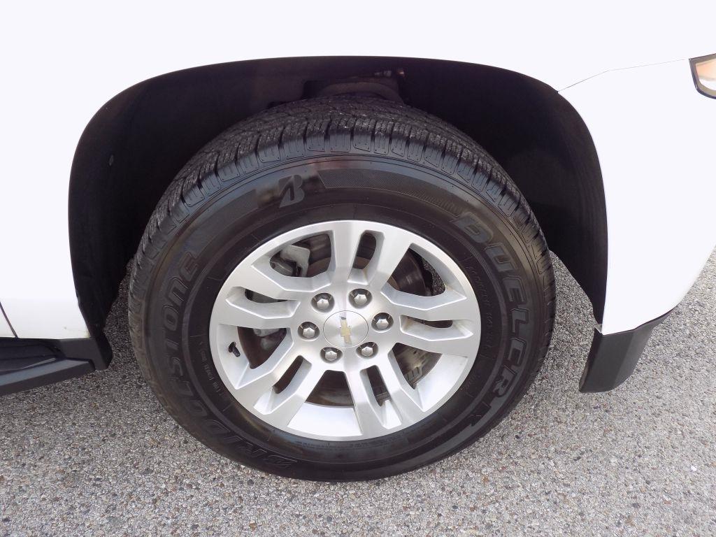 Chevrolet Suburban LT 4WD 2018