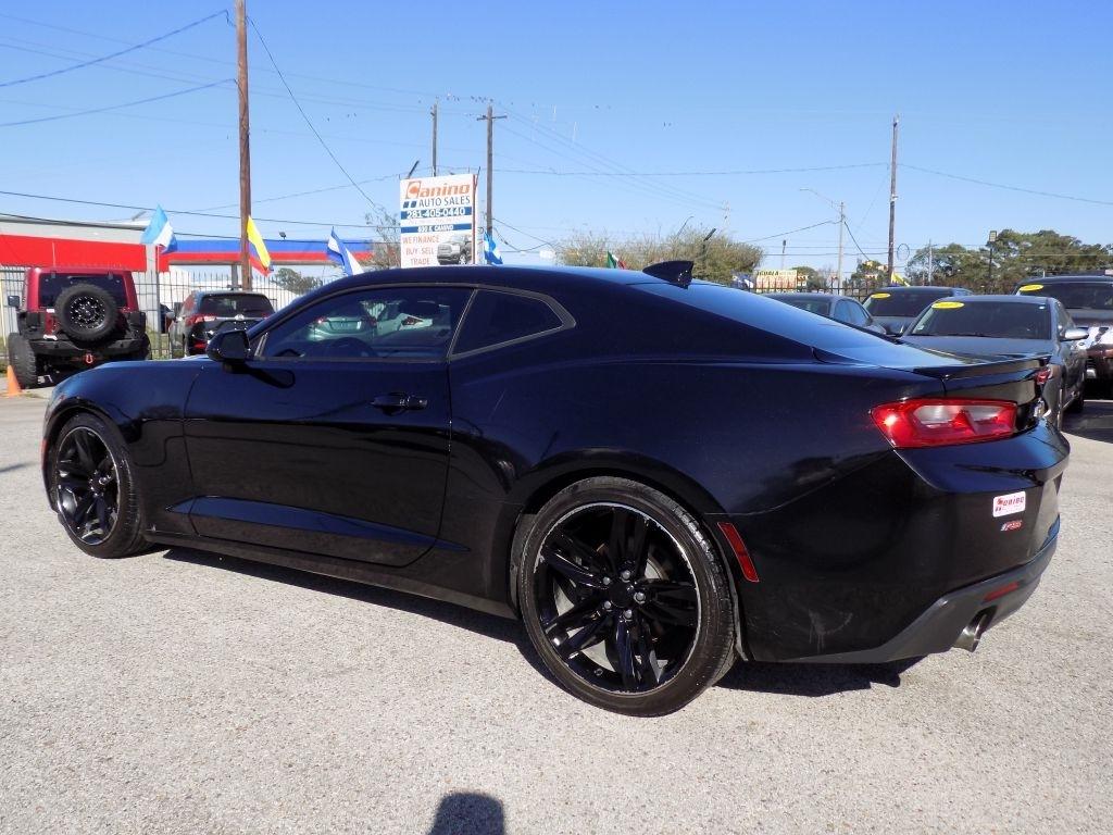 Chevrolet Camaro 1LT Coupe 8A 2018