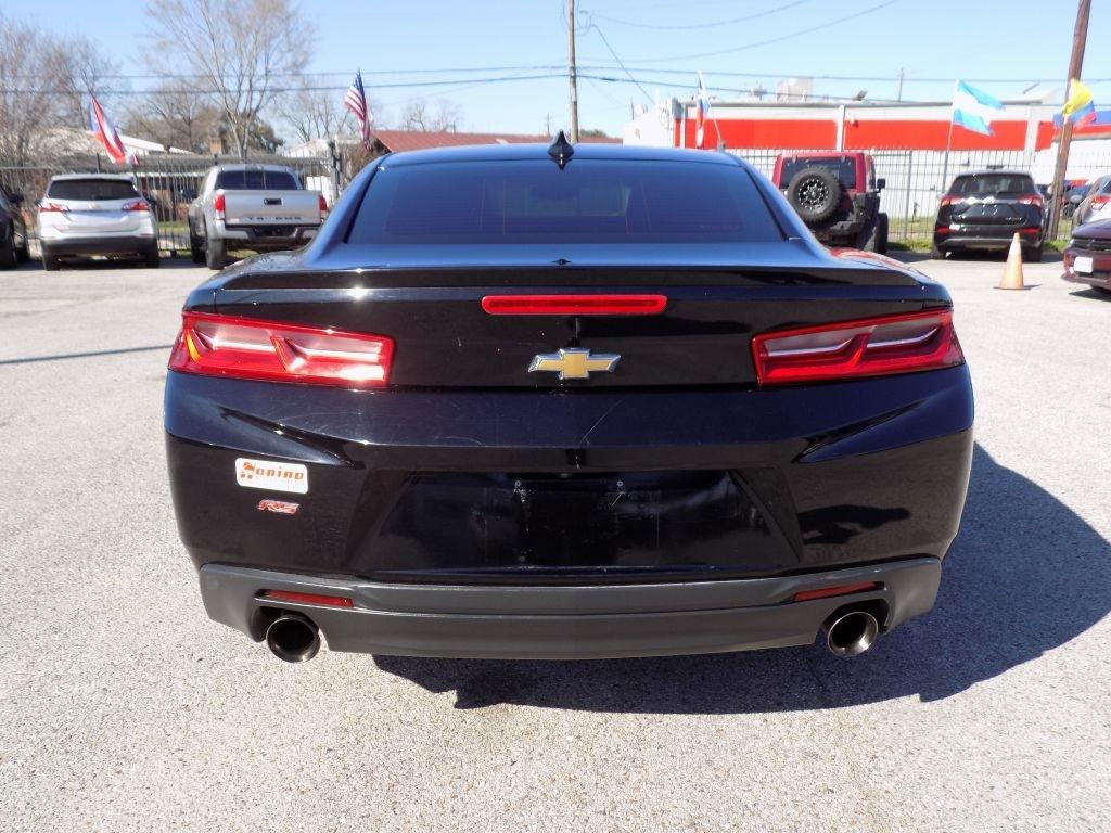 Chevrolet Camaro 1LT Coupe 8A 2018