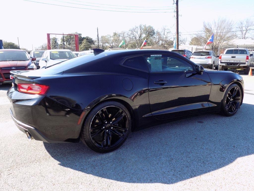 Chevrolet Camaro 1LT Coupe 8A 2018