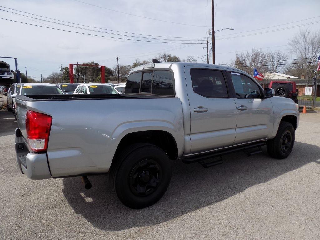 Toyota Tacoma SR5 Double Cab Long Bed I4 6AT 2WD 2017