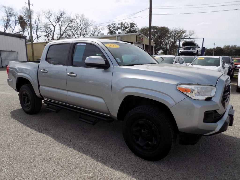 Toyota Tacoma SR5 Double Cab Long Bed I4 6AT 2WD 2017