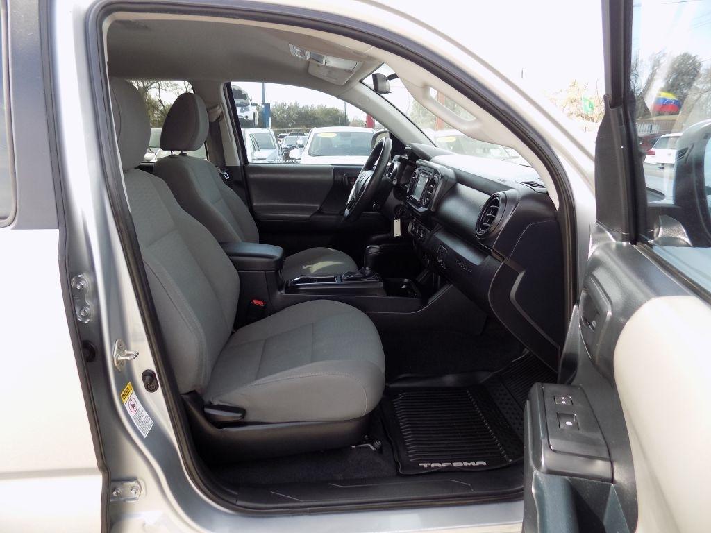 Toyota Tacoma SR5 Double Cab Long Bed I4 6AT 2WD 2017