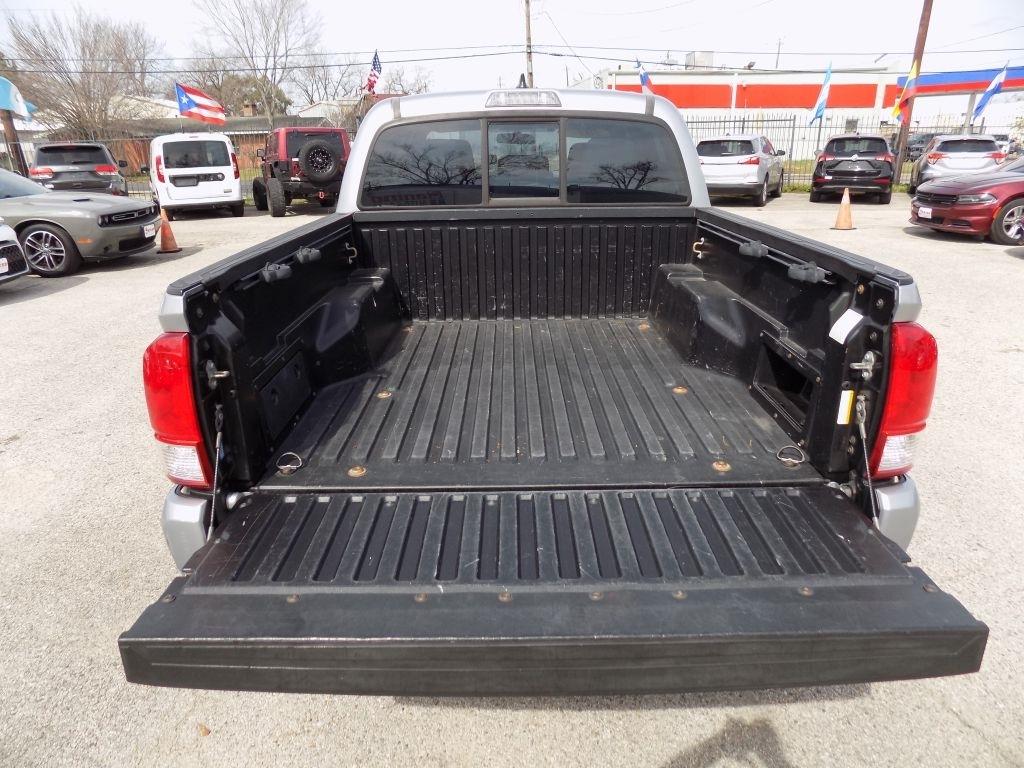 Toyota Tacoma SR5 Double Cab Long Bed I4 6AT 2WD 2017