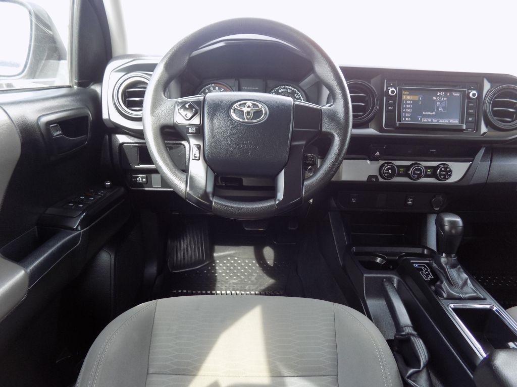 Toyota Tacoma SR5 Double Cab Long Bed I4 6AT 2WD 2017