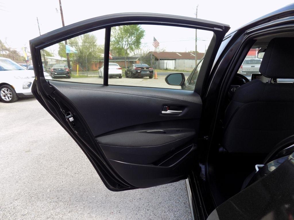 Toyota Corolla LE 2020