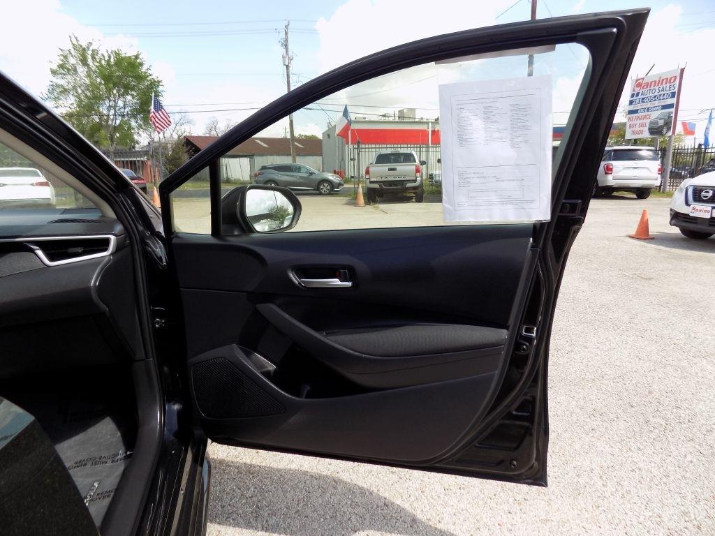 Toyota Corolla LE 2020