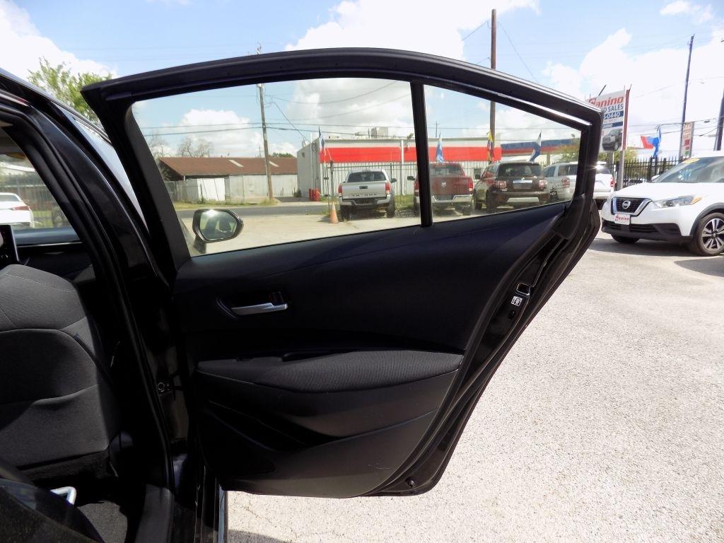 Toyota Corolla LE 2020