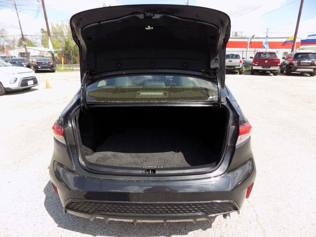 Toyota Corolla LE 2020