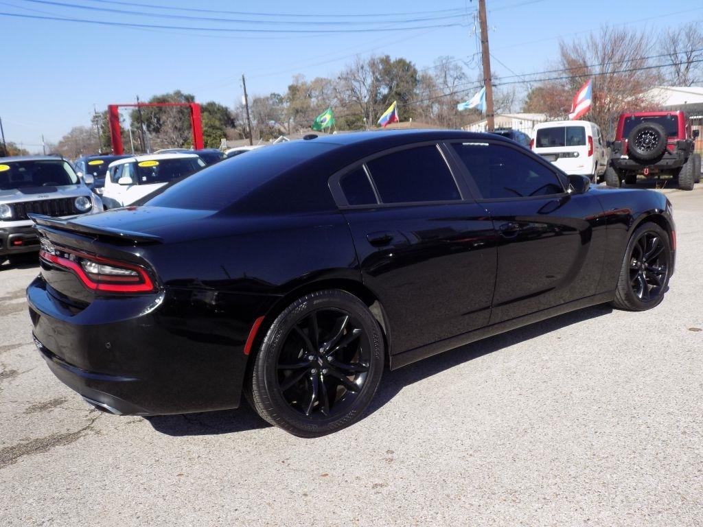 Dodge Charger SXT 2018