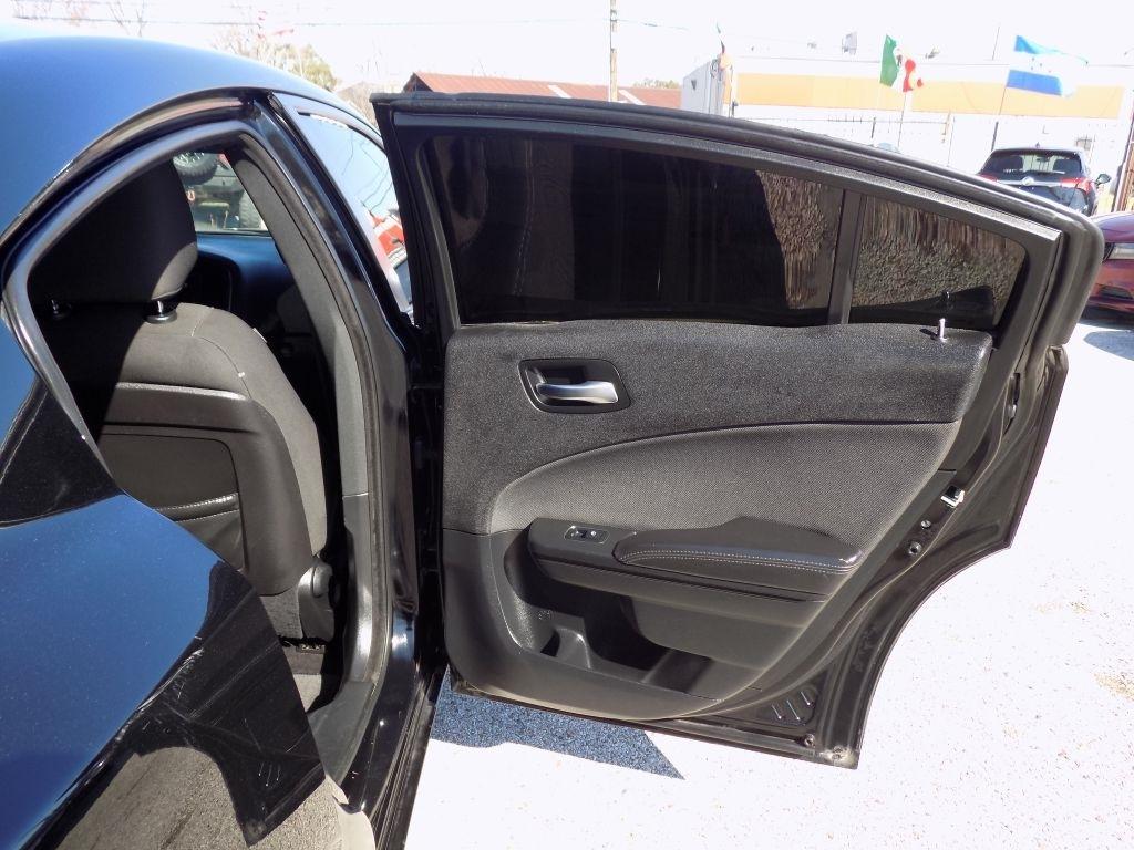 Dodge Charger SXT 2018