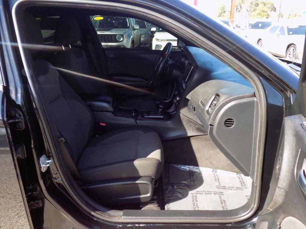 Dodge Charger SXT 2018