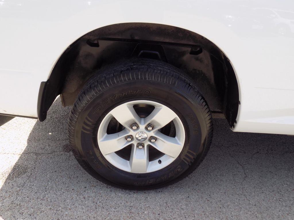 RAM 1500 SLT Quad Cab 2WD 2018