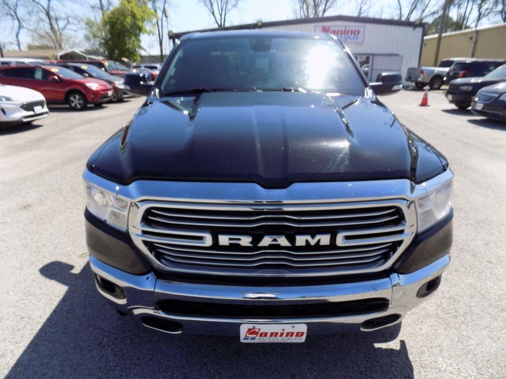 RAM 1500 Big Horn Crew Cab SWB 2WD 2022