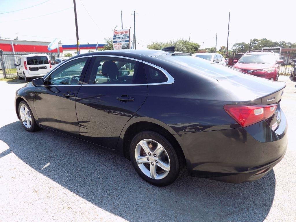 Chevrolet Malibu LS 2022