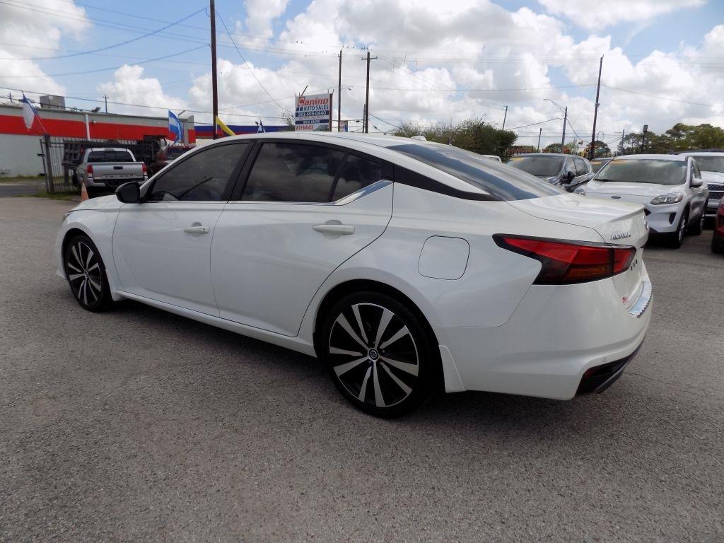 Nissan Altima 2.5 SR 2020