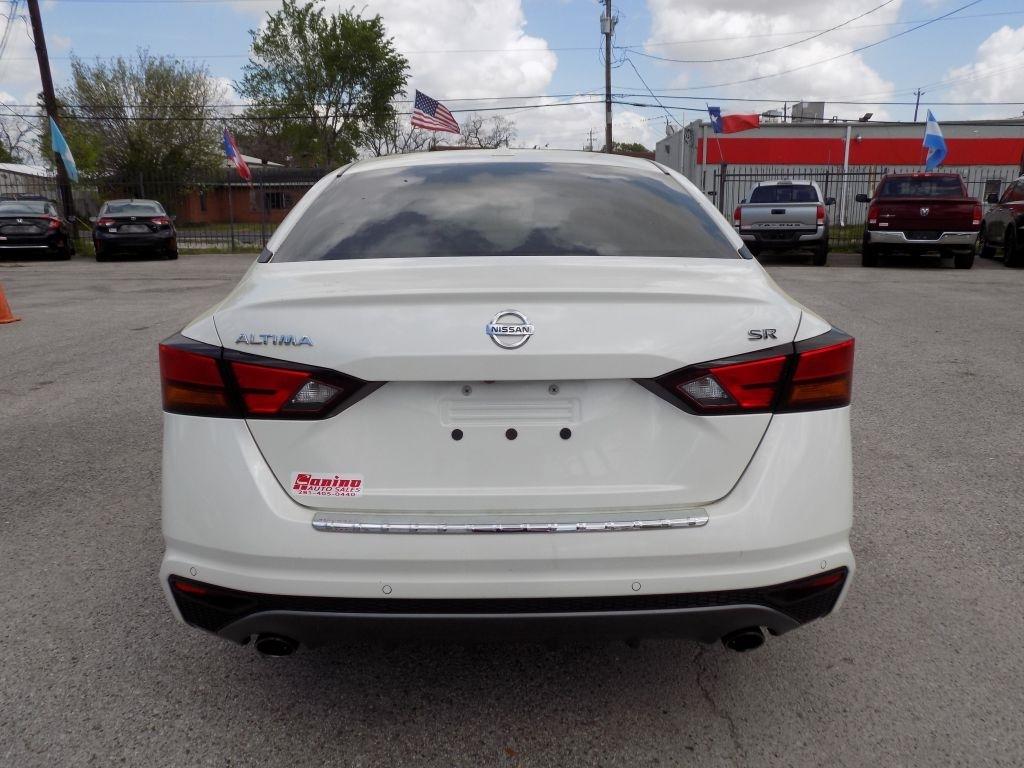 Nissan Altima 2.5 SR 2020