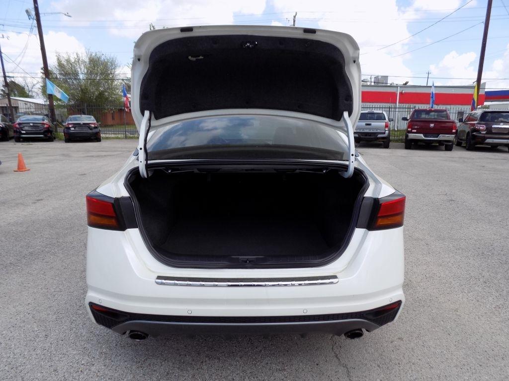 Nissan Altima 2.5 SR 2020