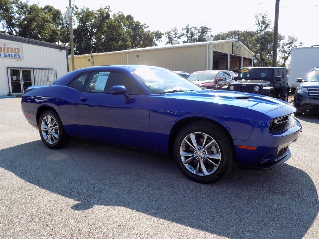 Dodge Challenger SXT AWD 2022