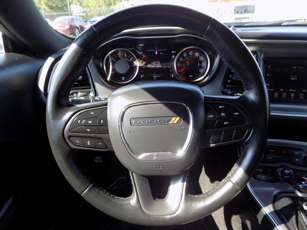 Dodge Challenger SXT AWD 2022