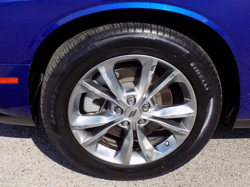 Dodge Challenger SXT AWD 2022