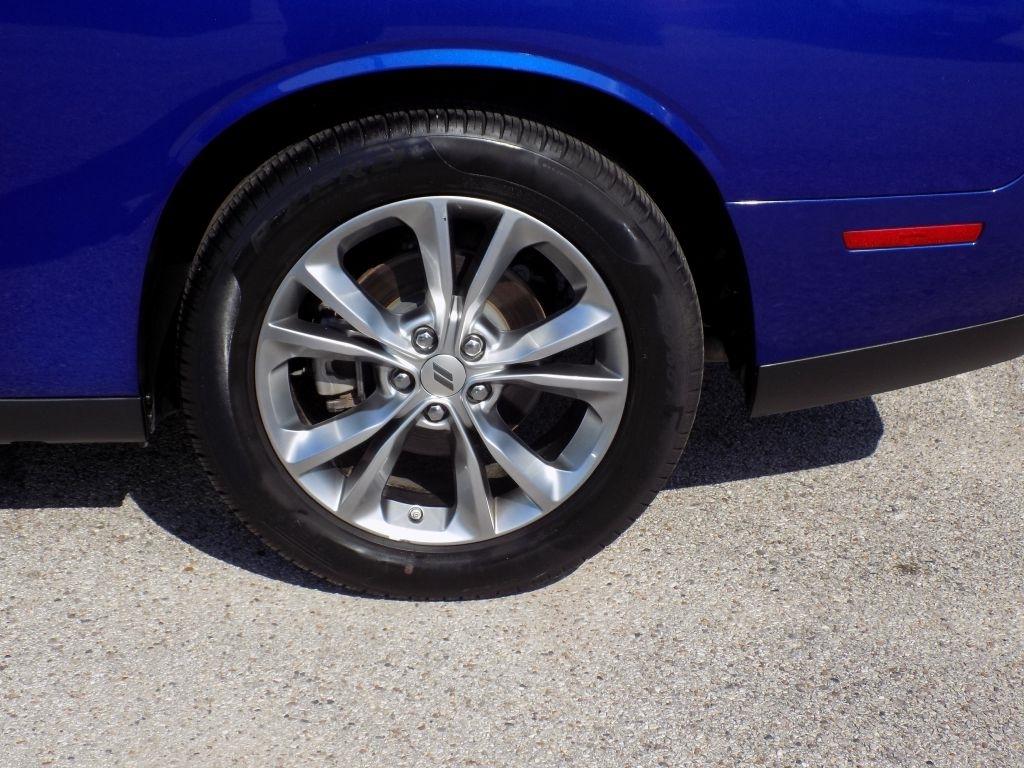 Dodge Challenger SXT AWD 2022