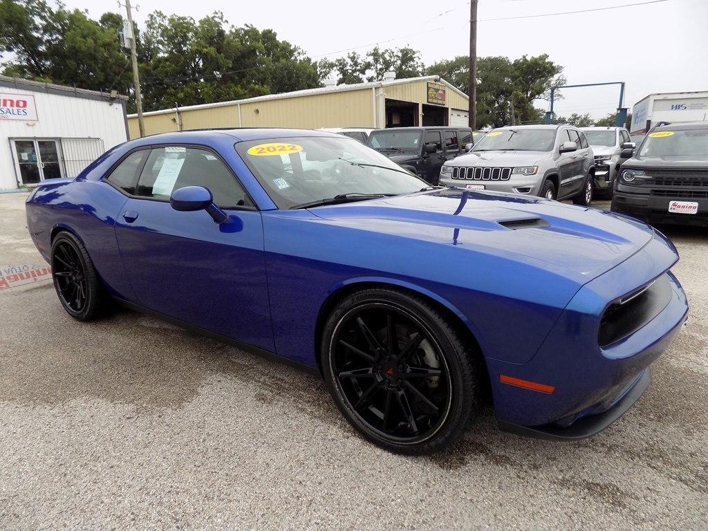 Dodge Challenger SXT AWD 2022