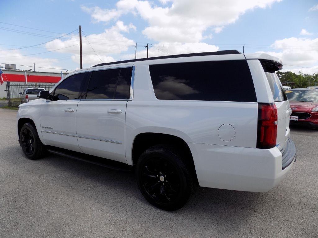 Chevrolet Suburban LT 2WD 2016