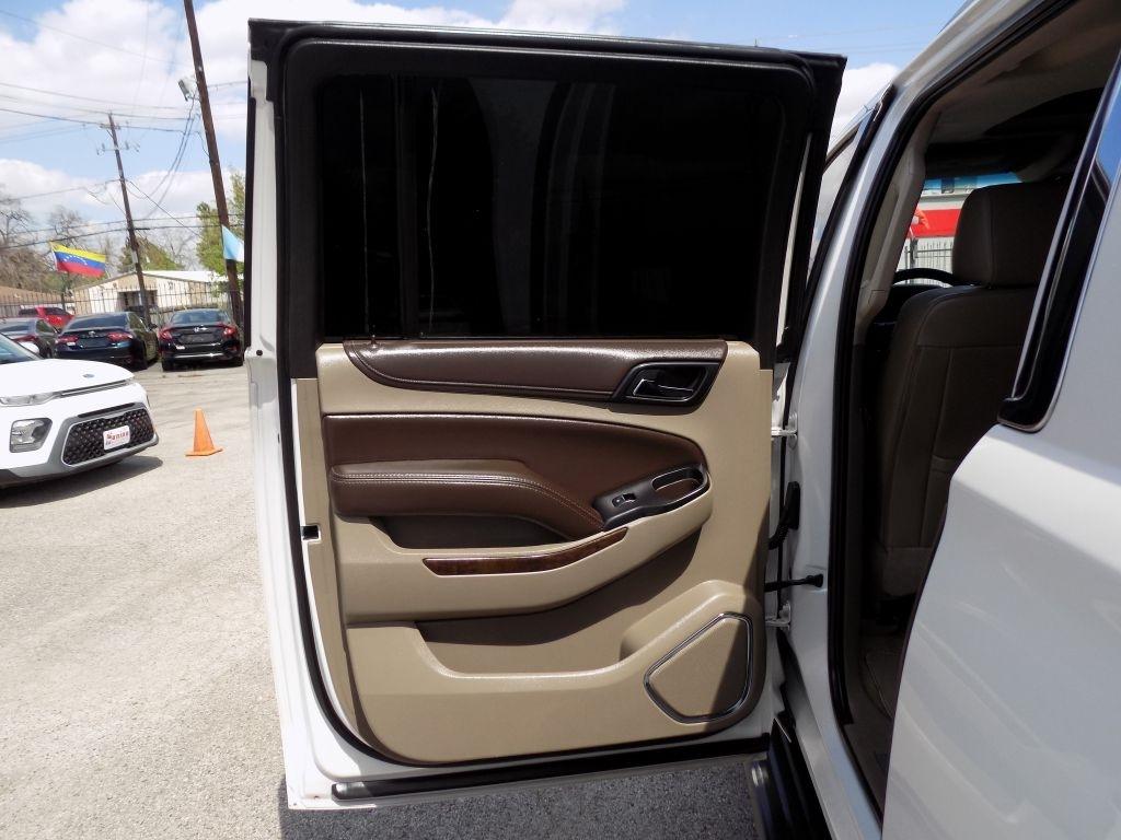 Chevrolet Suburban LT 2WD 2016