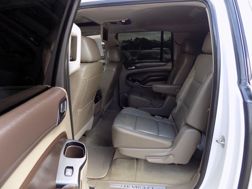 Chevrolet Suburban LT 2WD 2016