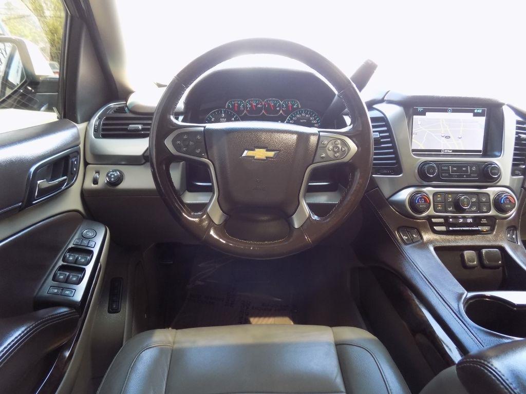 Chevrolet Suburban LT 2WD 2016