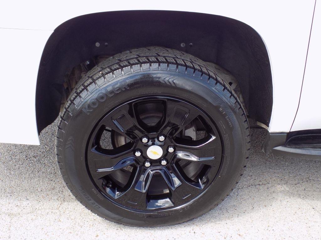 Chevrolet Suburban LT 2WD 2016