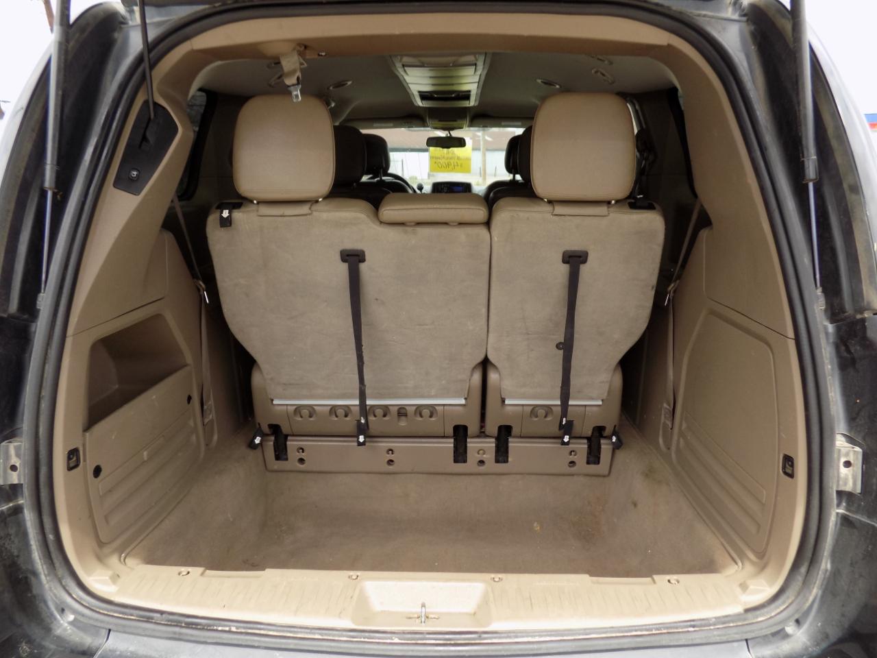 Chrysler Town & Country Touring 2016