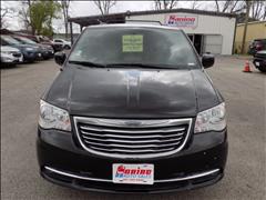 2016 Chrysler Town & Country 