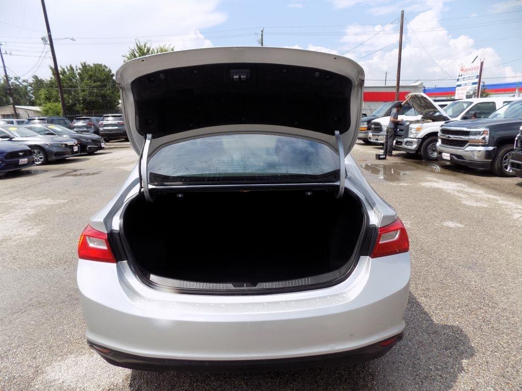 Chevrolet Malibu LS 2017