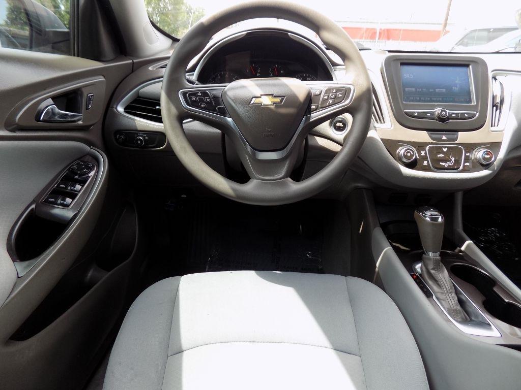 Chevrolet Malibu LS 2017