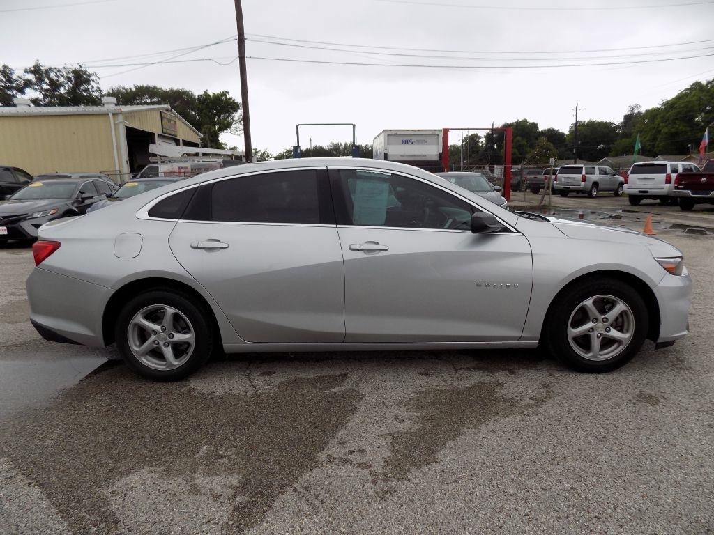 Chevrolet Malibu LS 2017