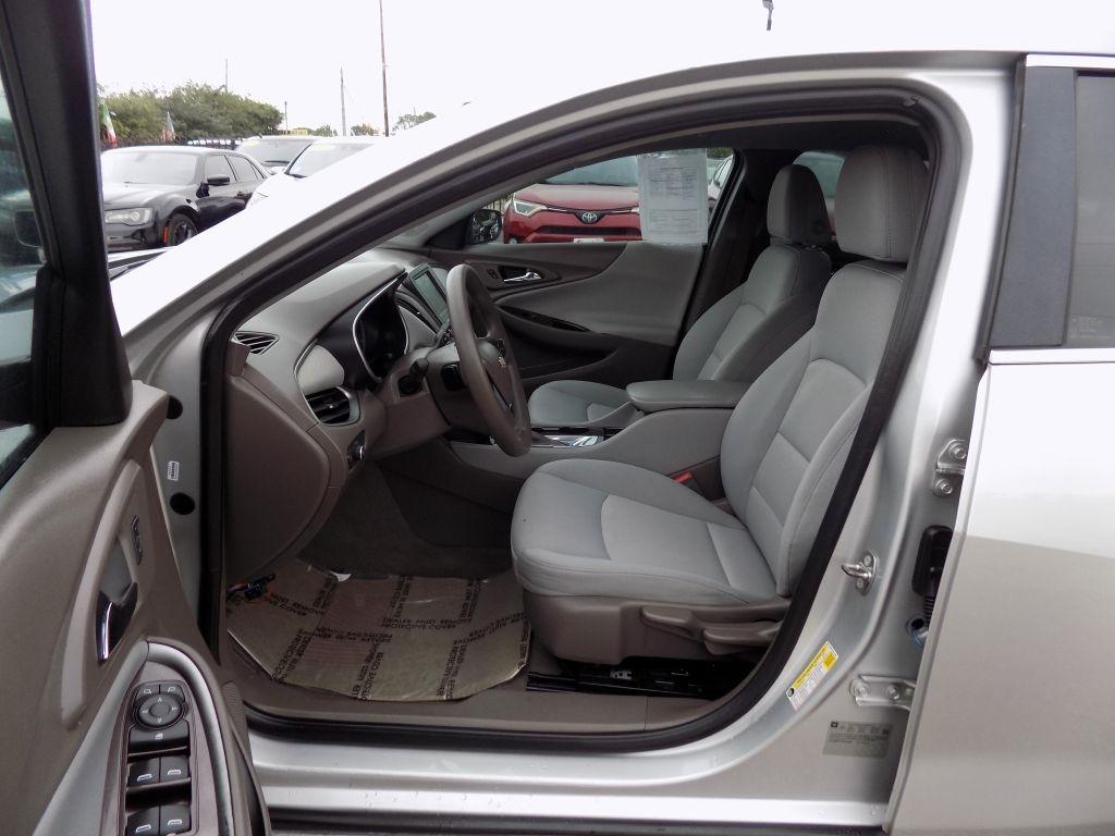 Chevrolet Malibu LS 2017