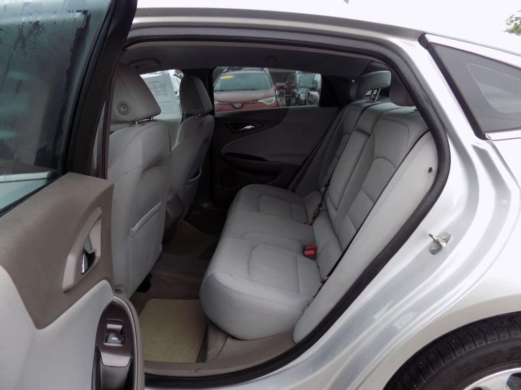 Chevrolet Malibu LS 2017