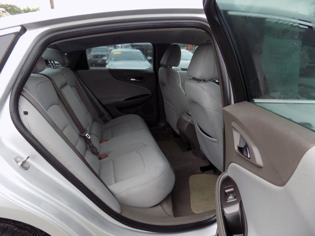 Chevrolet Malibu LS 2017
