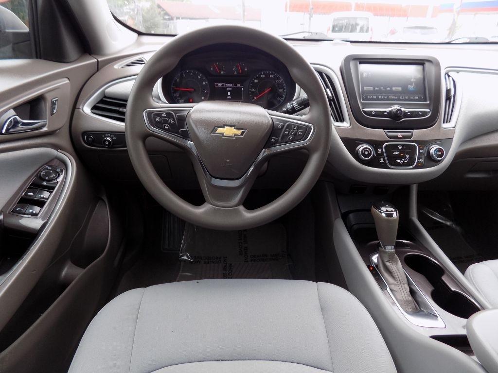 Chevrolet Malibu LS 2017