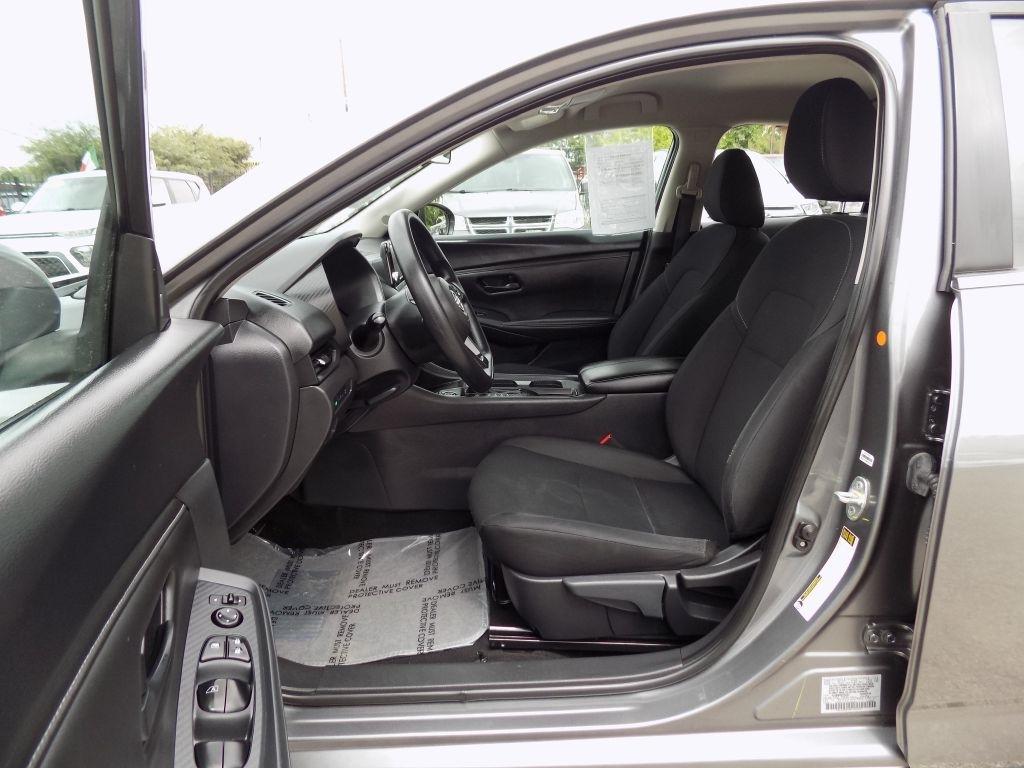 Nissan Sentra S 2024