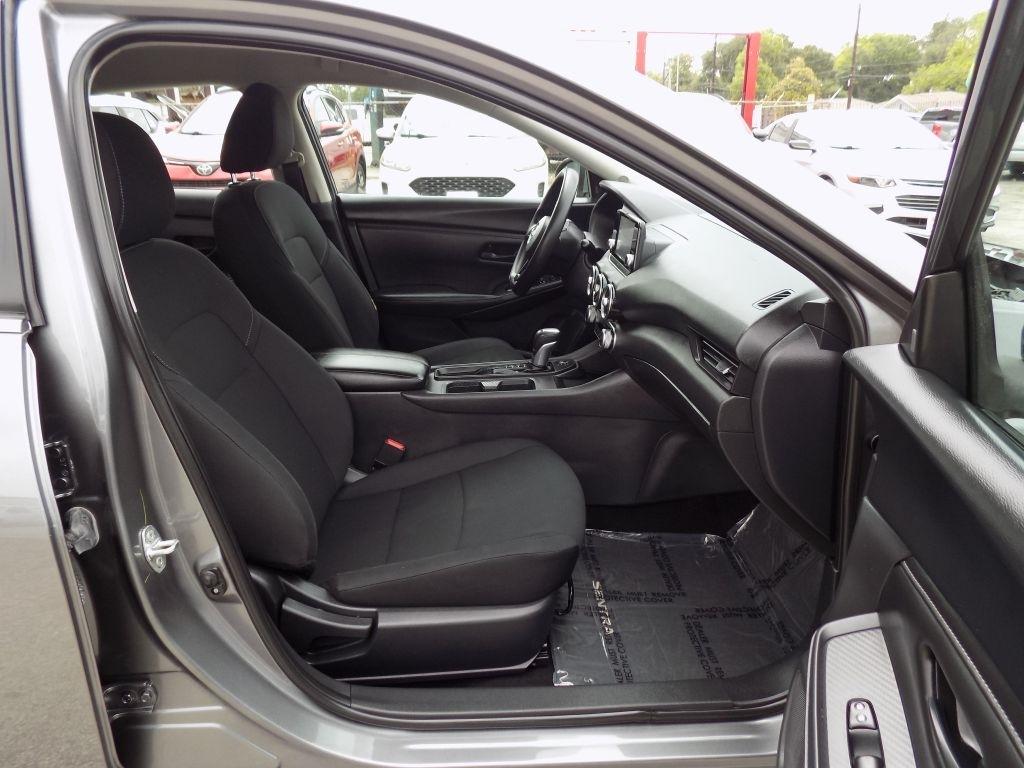 Nissan Sentra S 2024