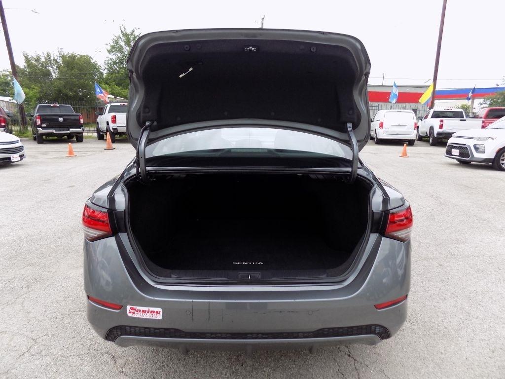 Nissan Sentra S 2024
