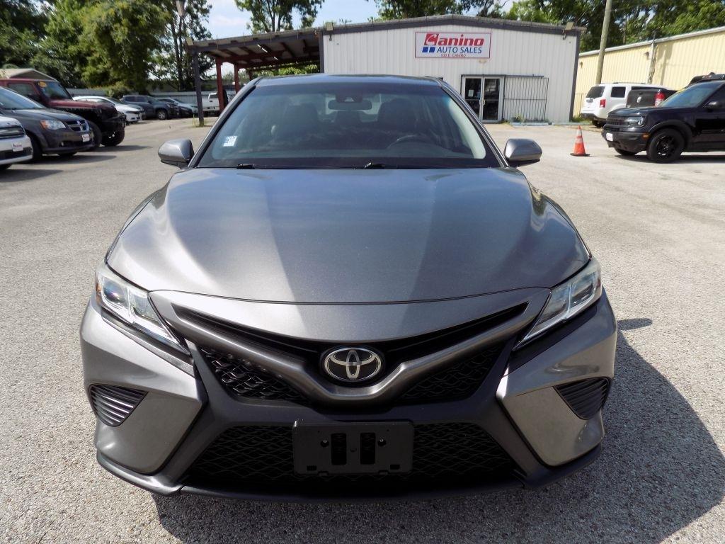 Toyota Camry L 2018